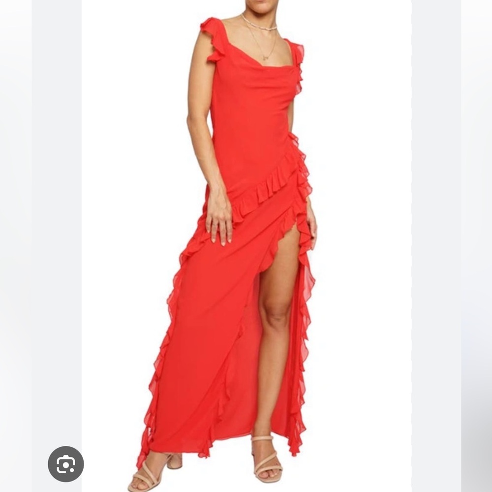 Know One Cares Georgette Ruffle Dress In Red